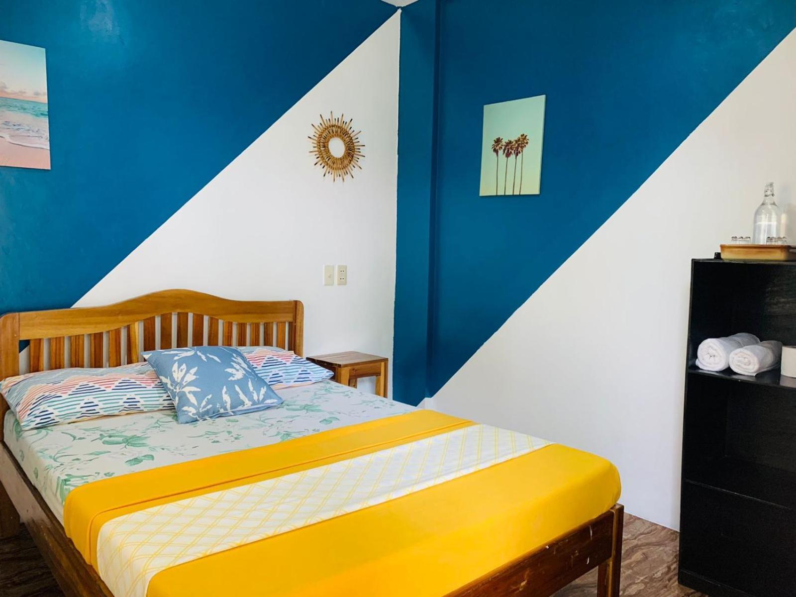 Pisces Tourist Inn - Port Barton サン・ヴィチェンテ エクステリア 写真
