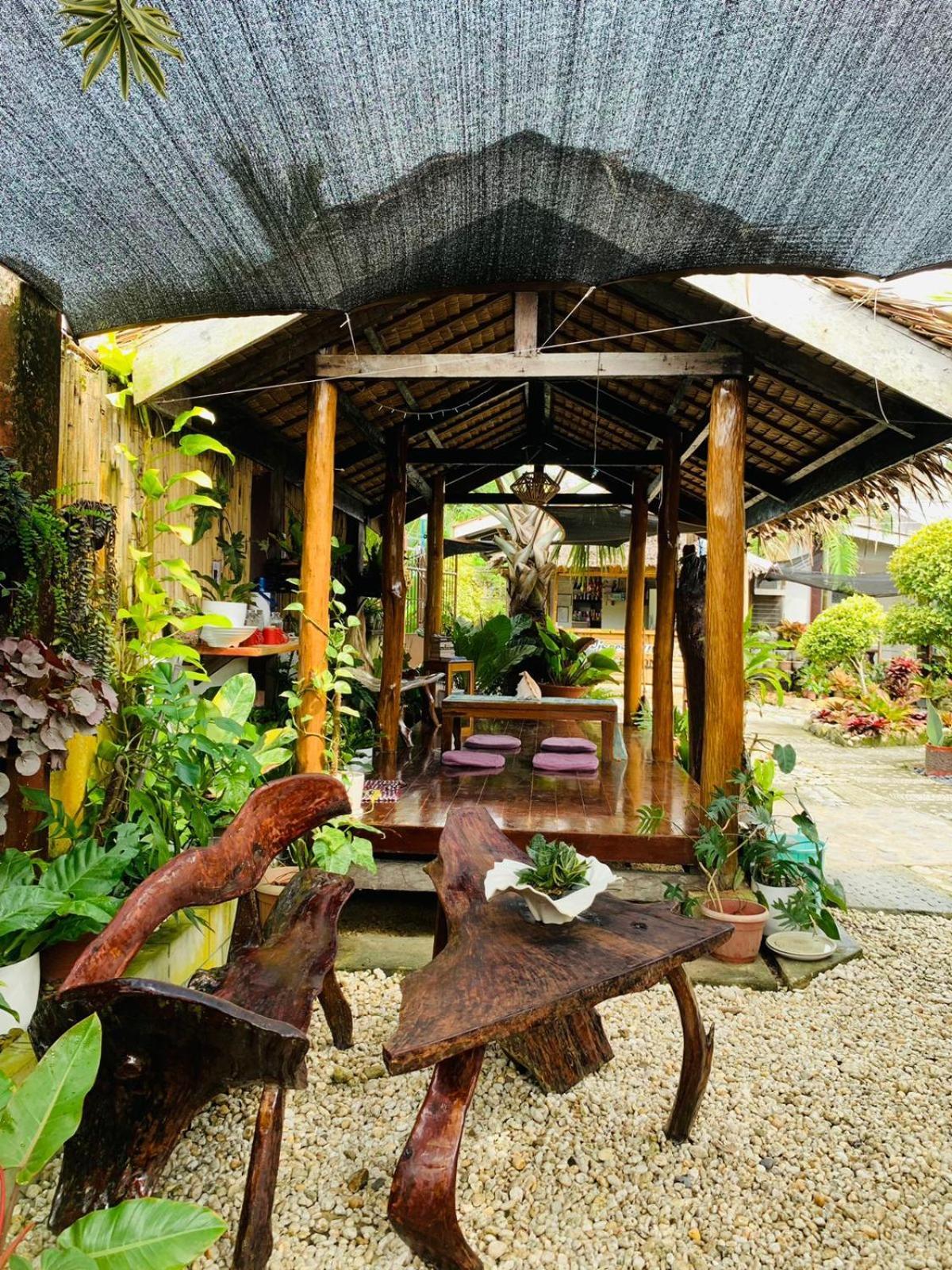 Pisces Tourist Inn - Port Barton サン・ヴィチェンテ エクステリア 写真